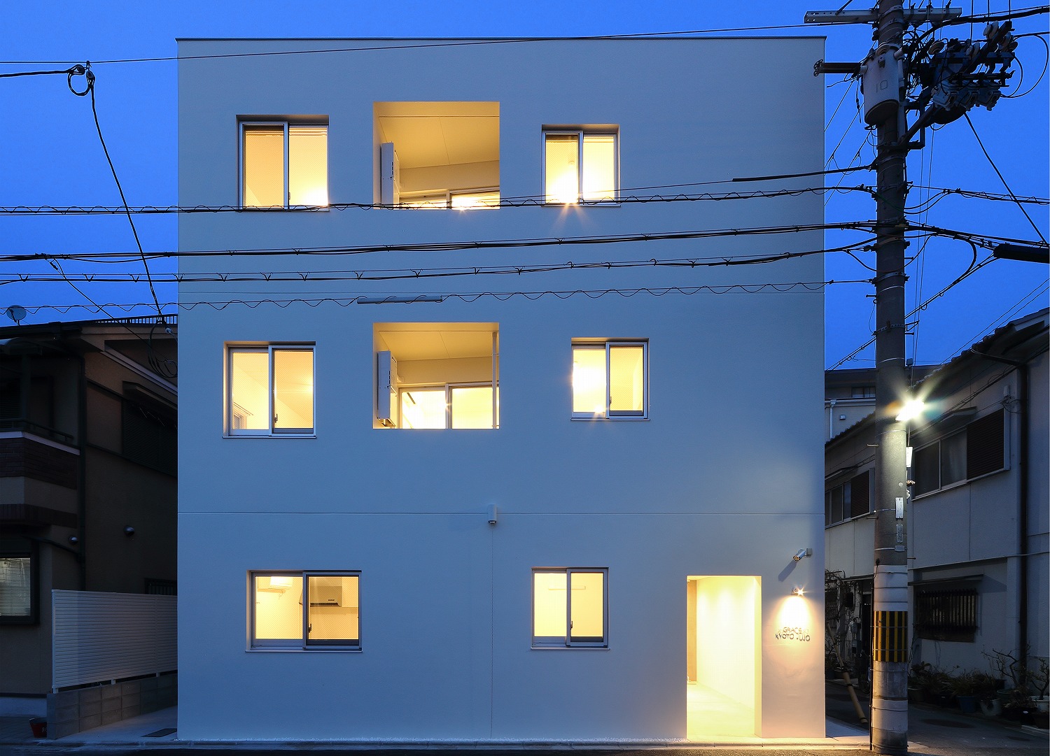 南石田町の共同住宅